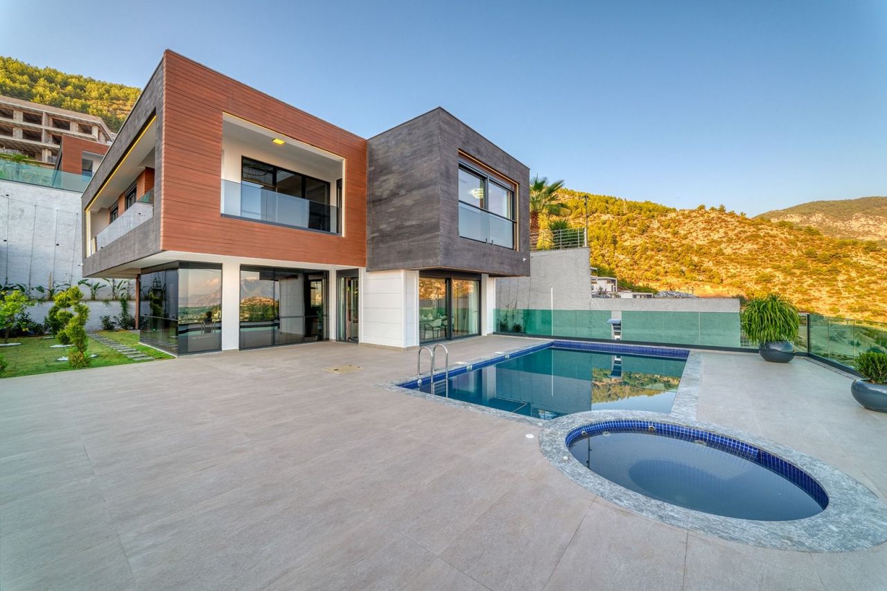 Villa in Alanya, Türkei, 584 m² - Foto 2