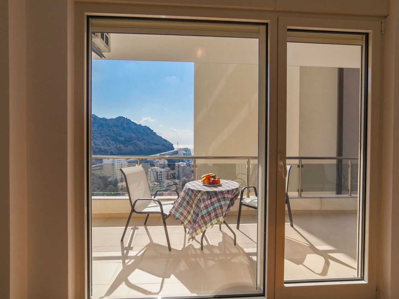 Flat in Budva, Montenegro, 69 m² - picture 1