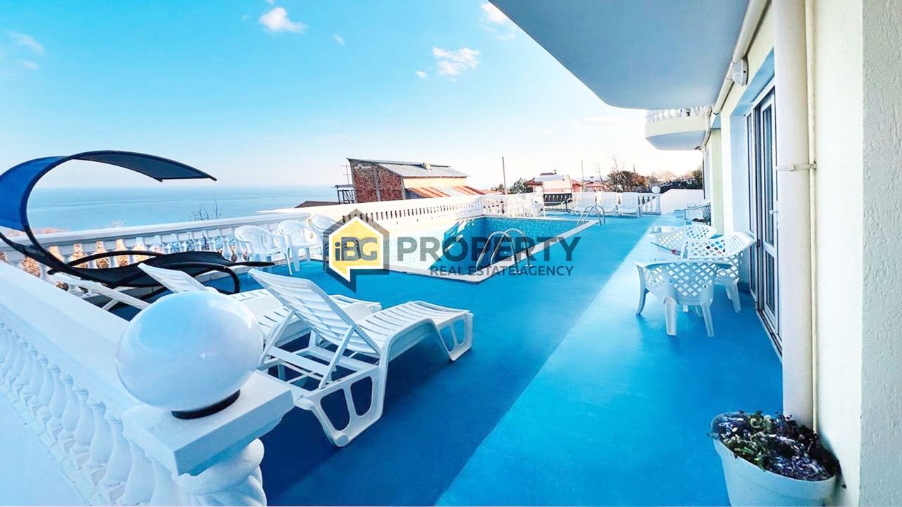 Villa in Albena, Bulgarien, 465 m² - Foto 1
