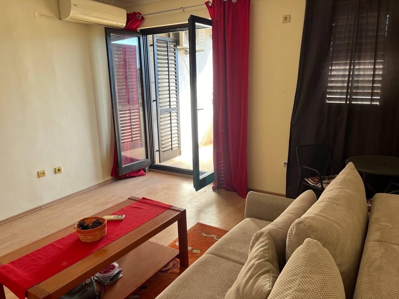 Flat in Budva, Montenegro, 50 m² - picture 1