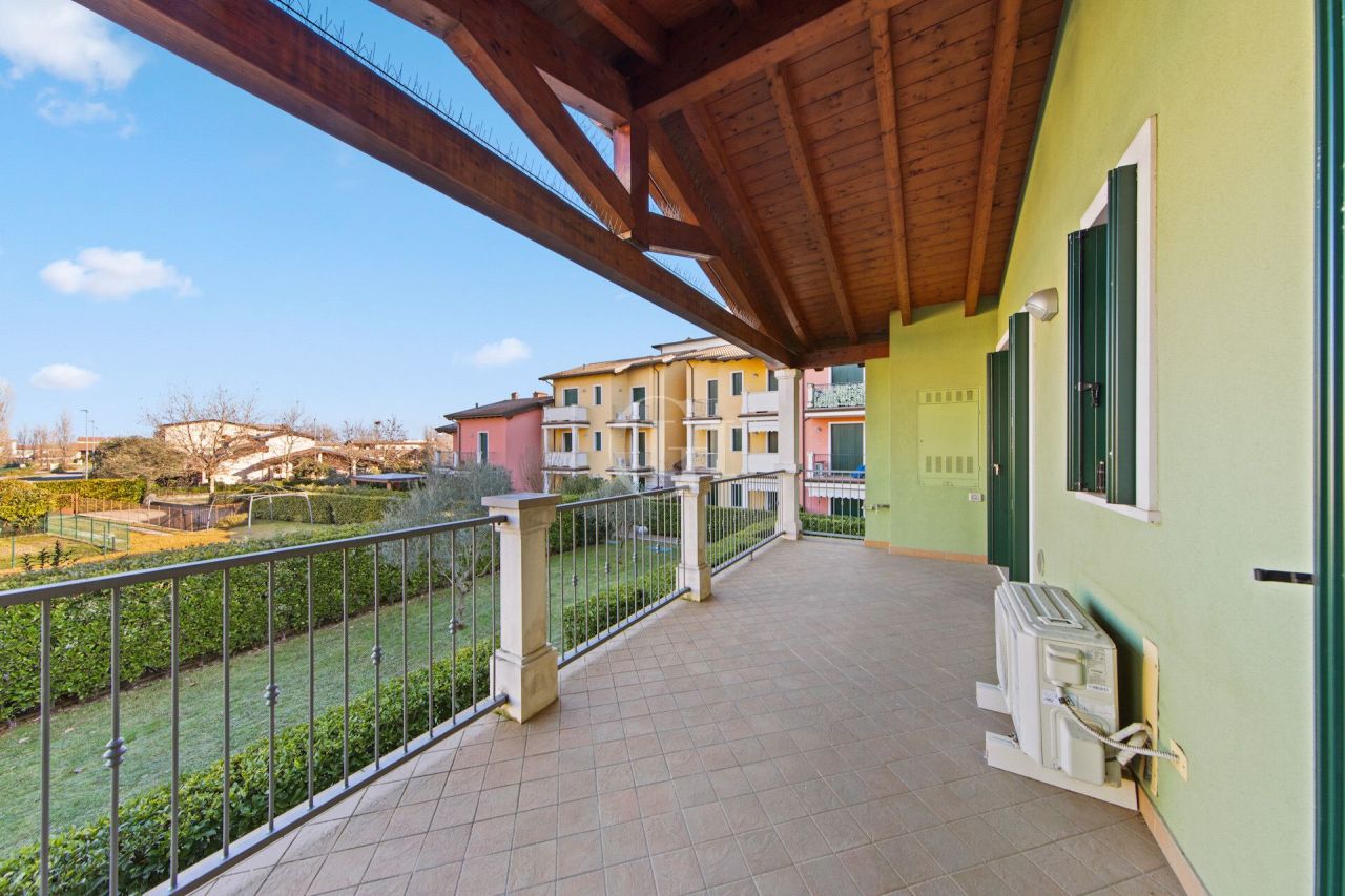 Apartment on Lake Garda, Italy, 60 m² - picture 12