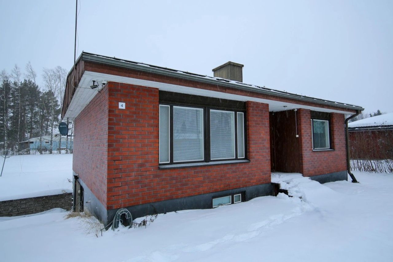 Casa en Kauhava, Finlandia, 185 m² - imagen 1