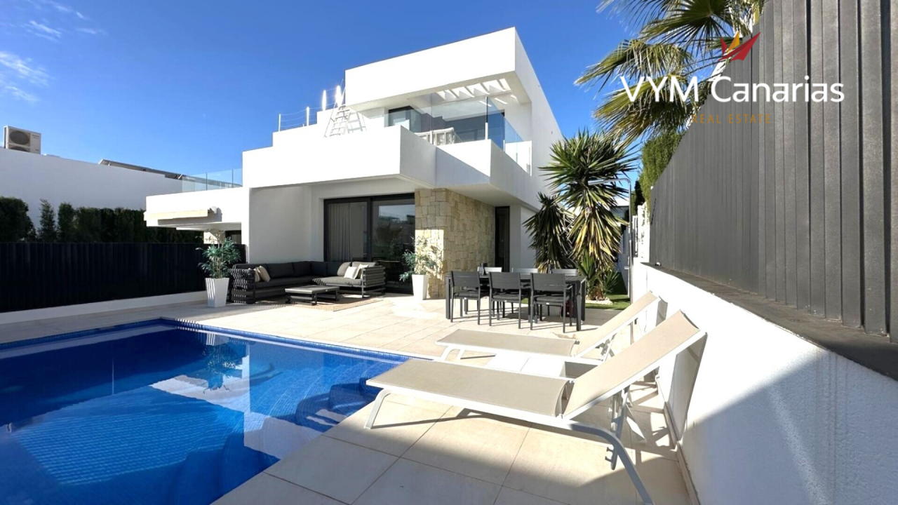 Villa en la Costa Blanca, España, 164 m² - imagen 1
