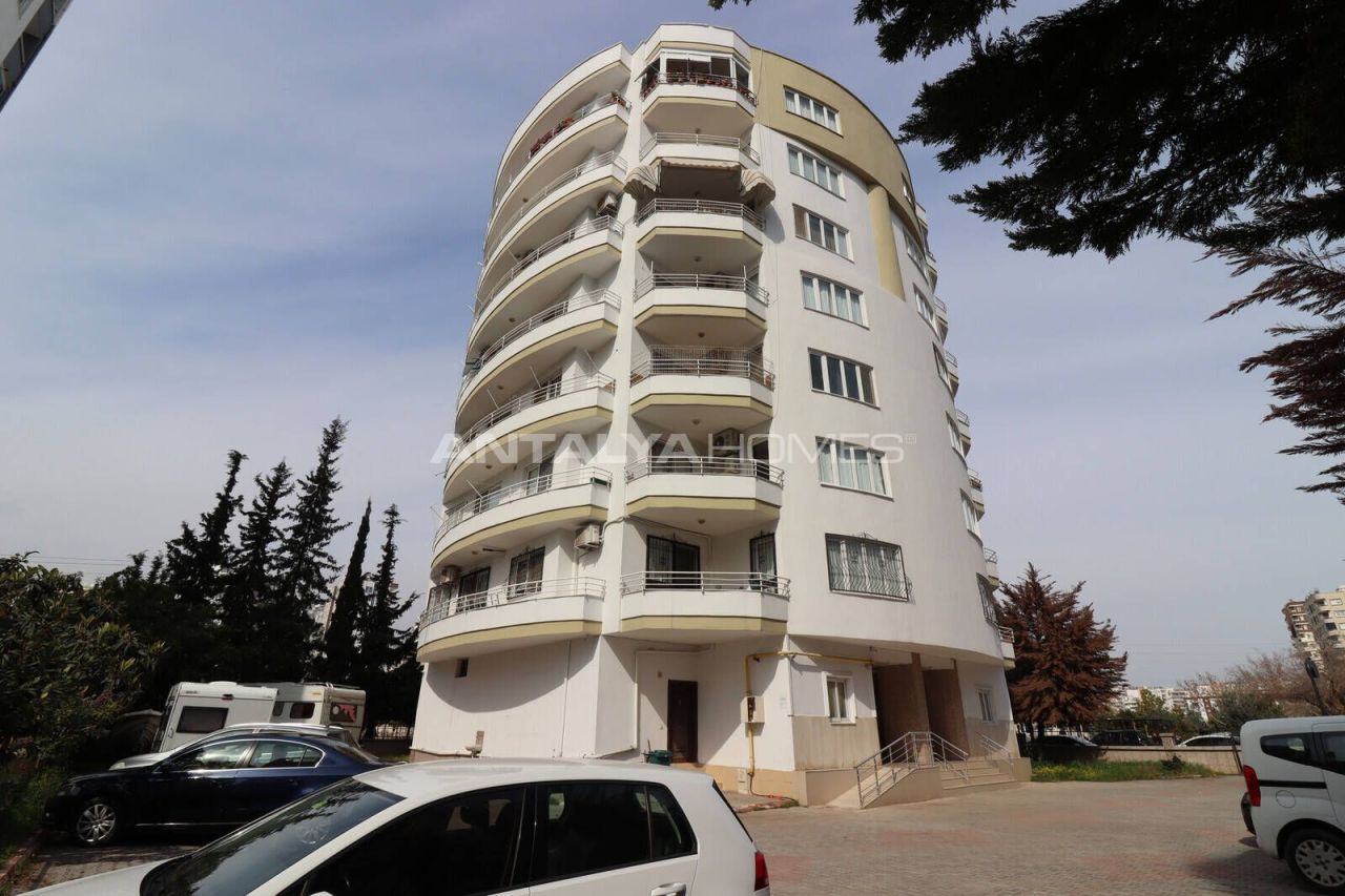 Apartment Mezitli, Turkey, 200 m² - picture 1