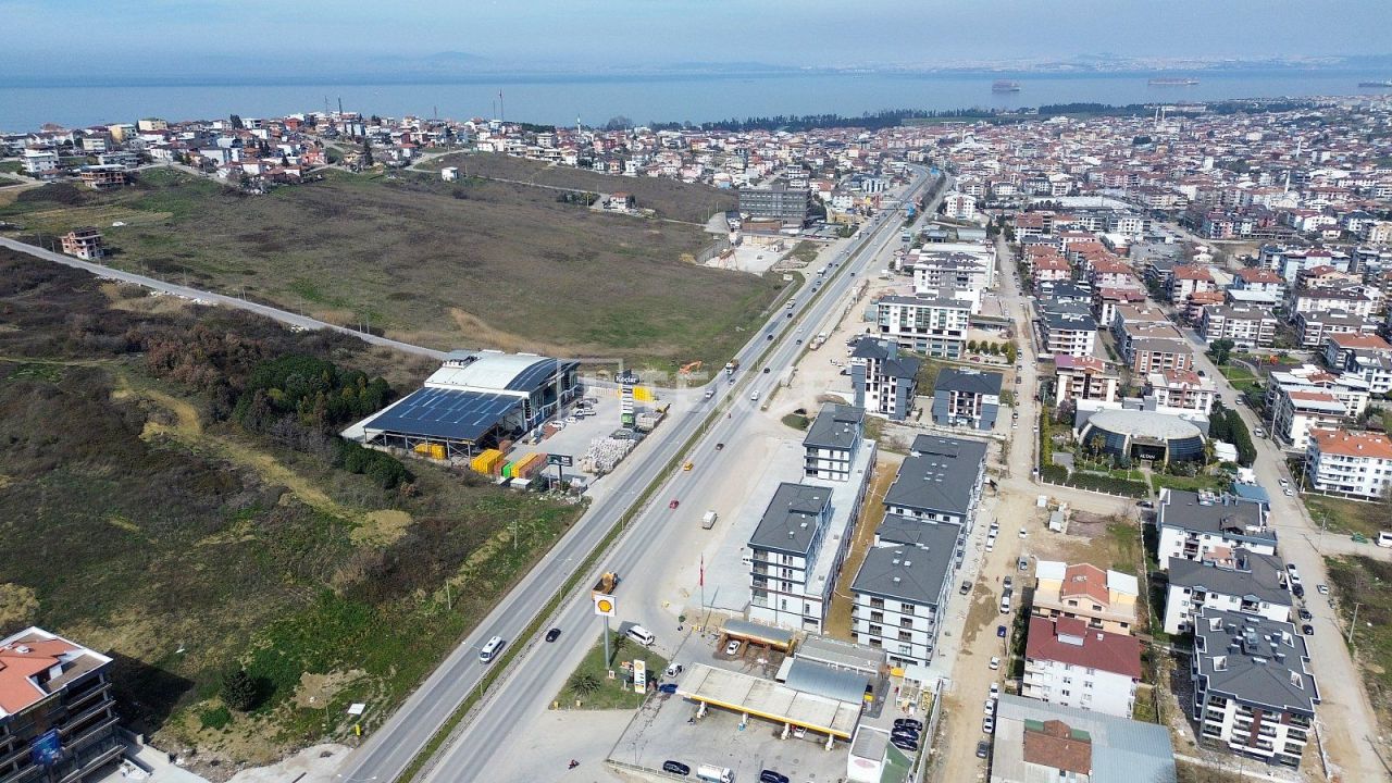 Tienda en Yalova, Turquia, 120 m² - imagen 1