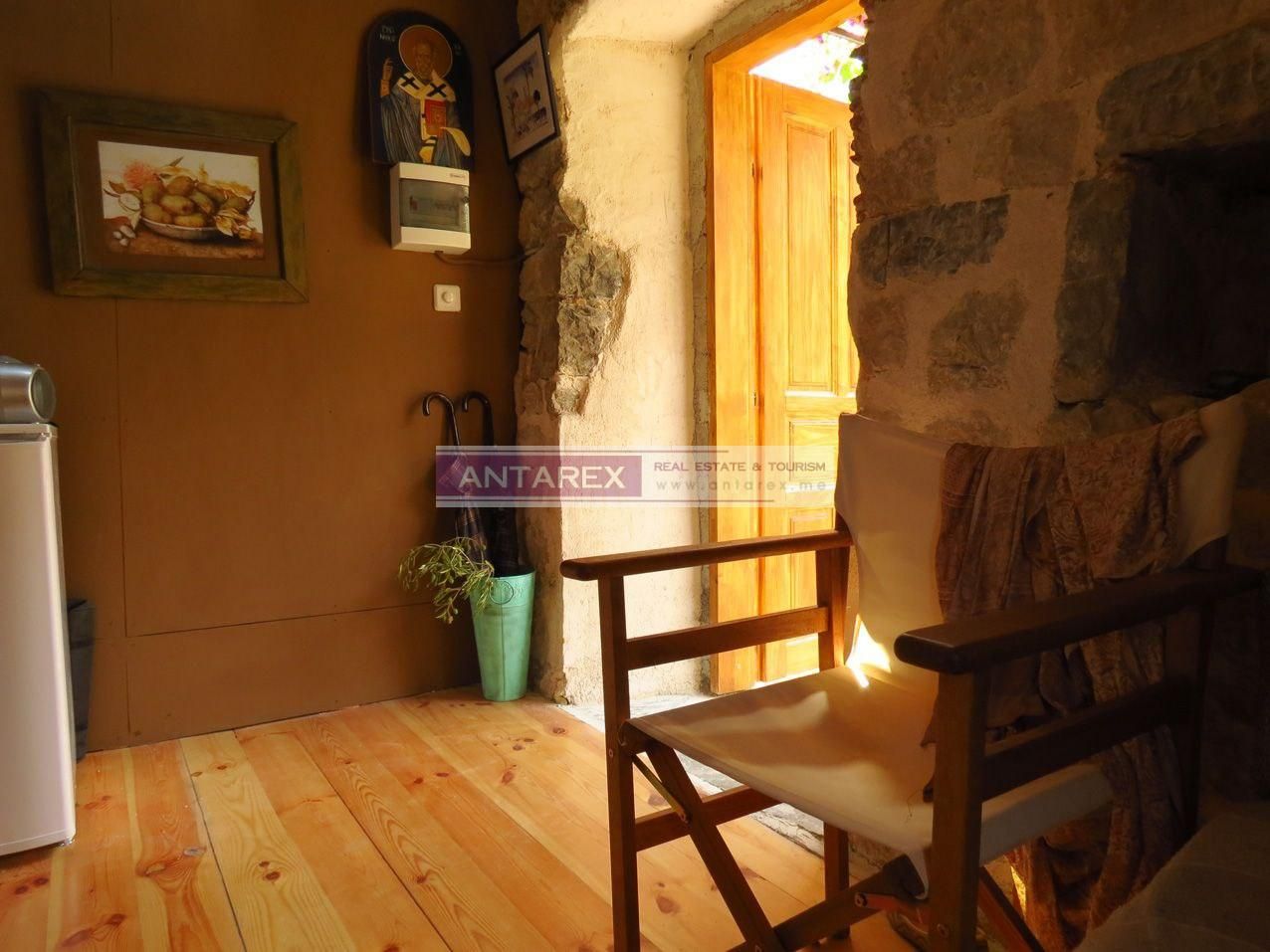 Villa a Skaljari, Montenegro, 67 m² - foto 8