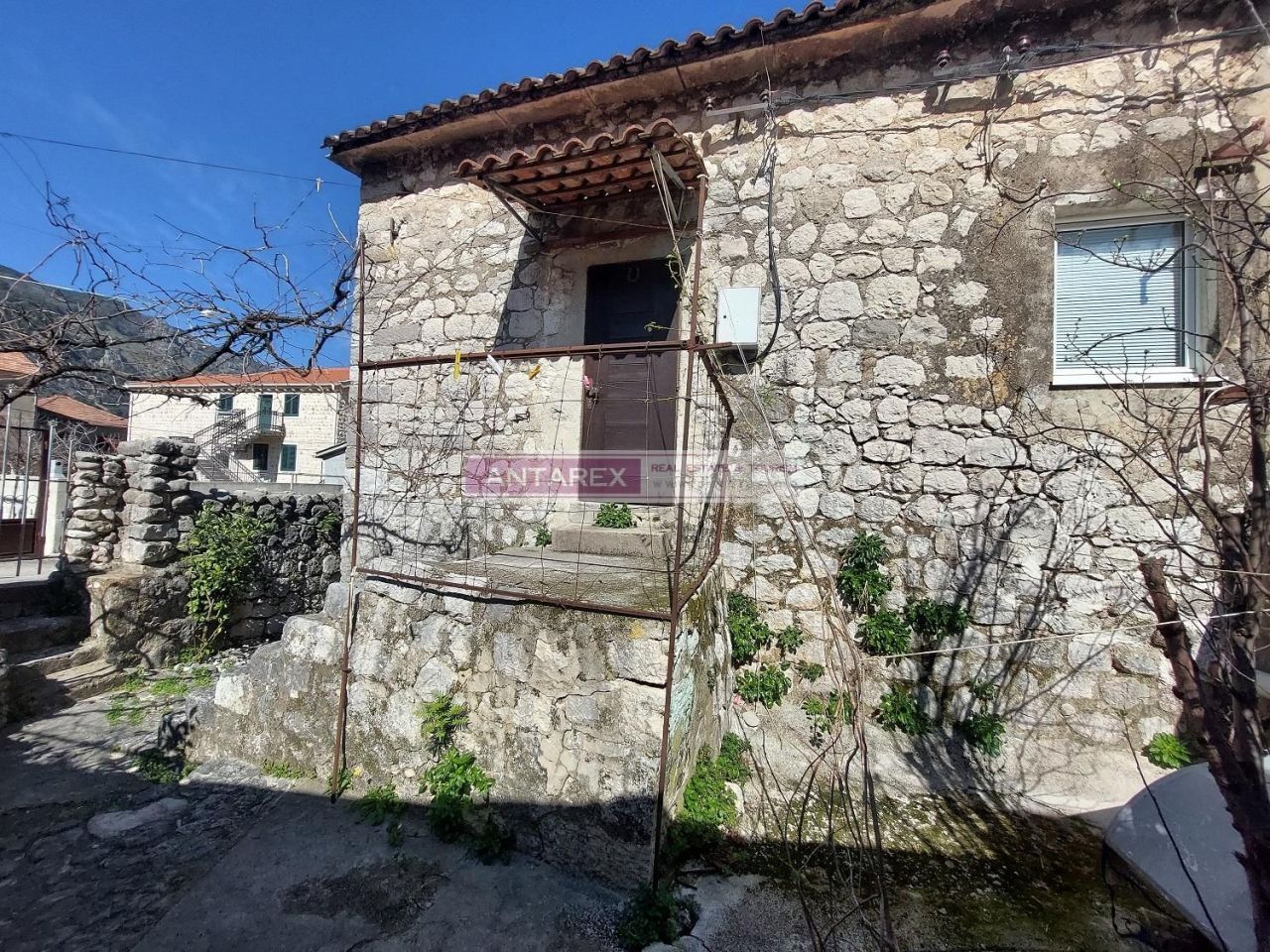 Villa a Skaljari, Montenegro, 67 m² - foto 10