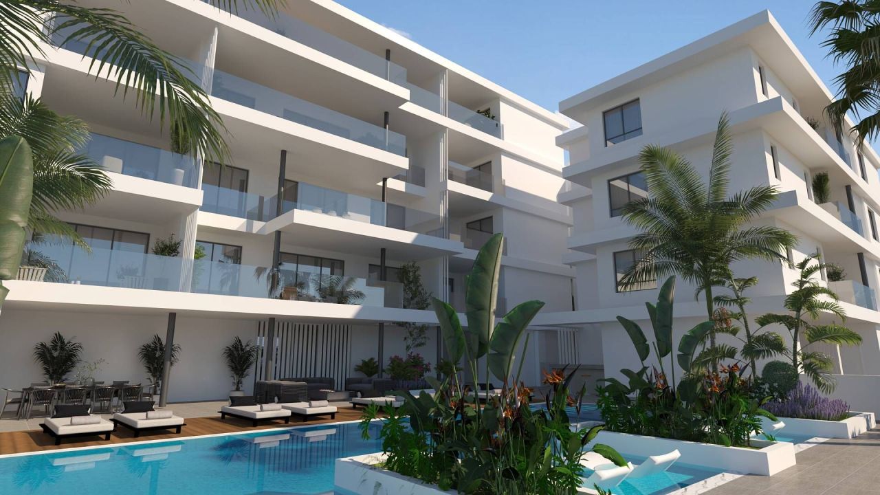 Flat in Paralimni, Cyprus, 91 m² - picture 1