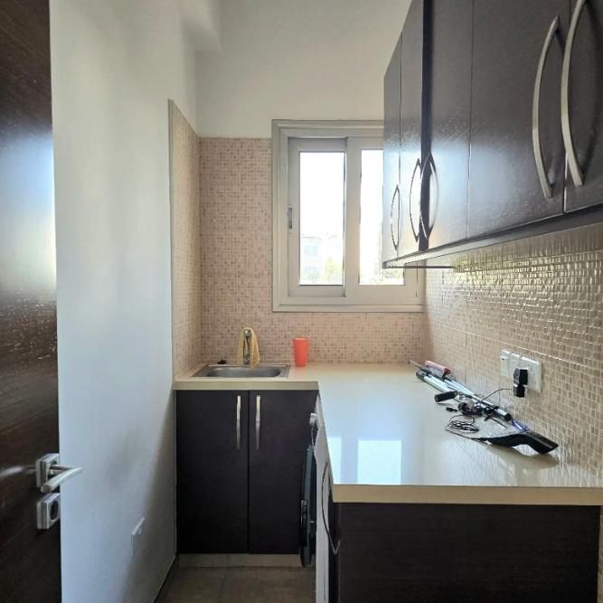 Casa a Agios Athanasios, Cipro, 280 m² - foto 11