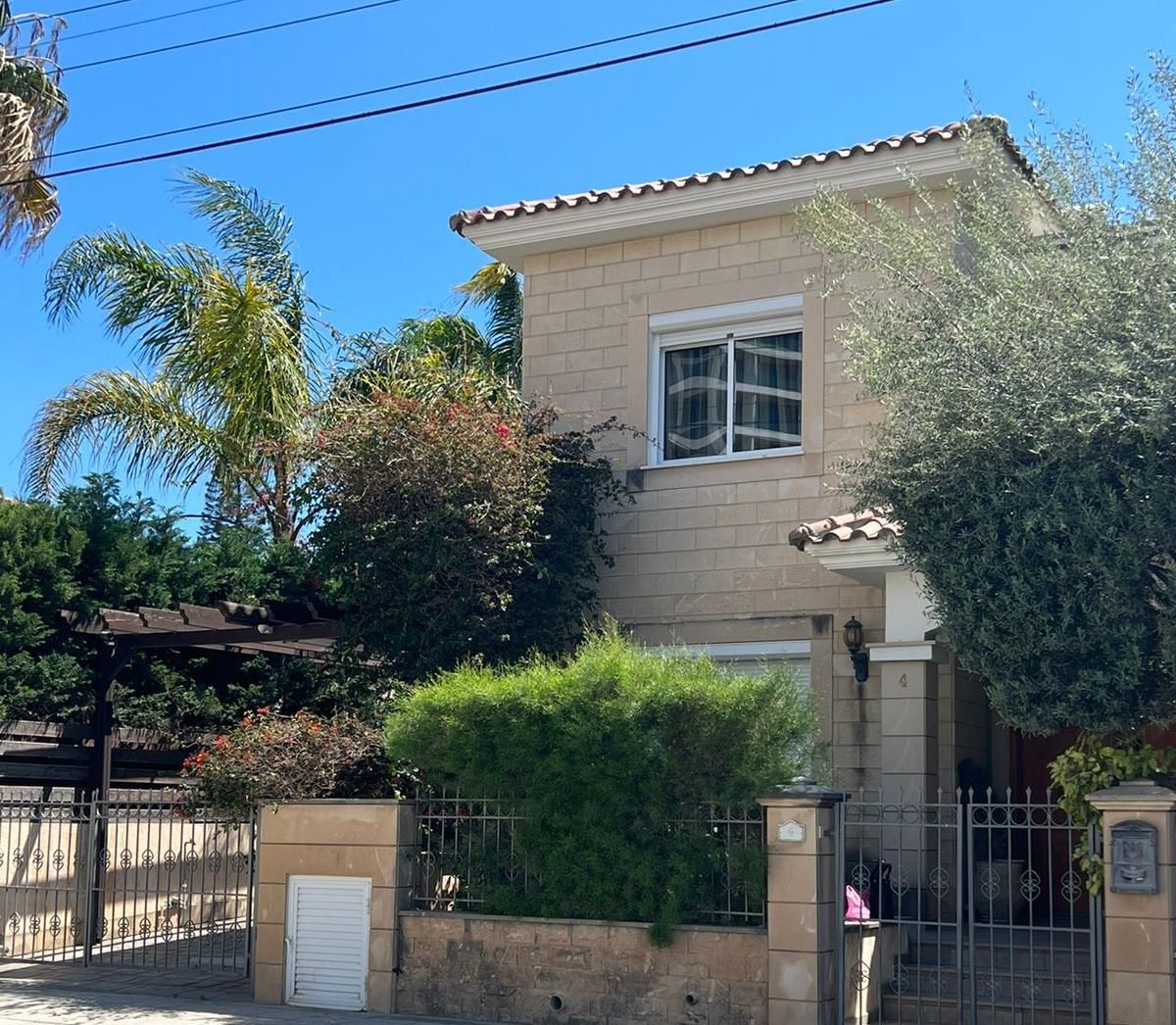 Casa a Mouttagiaka, Cipro, 338 m² - foto 13