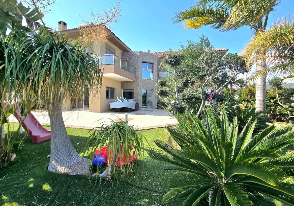 Casa a Agios Athanasios, Cipro, 280 m² - foto 15