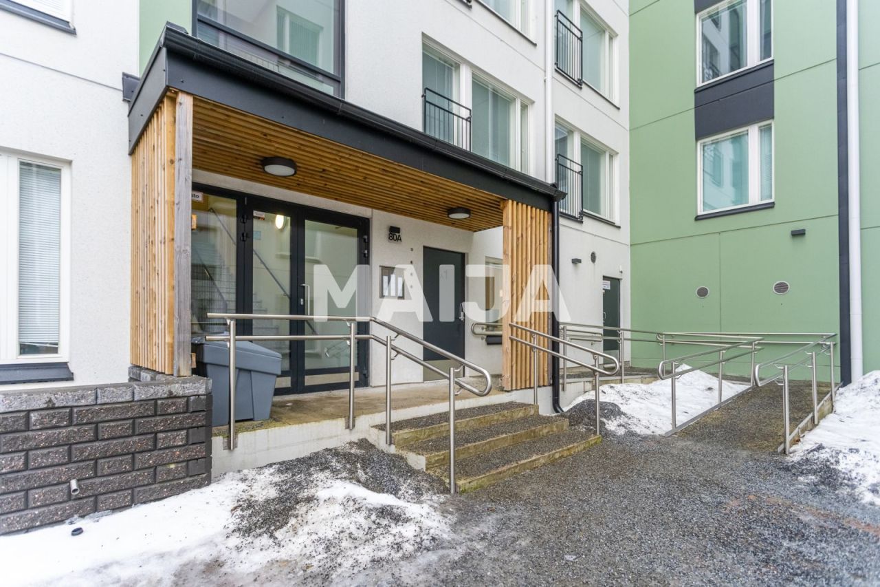 Office in Tampere, Finland, 25.5 m² - picture 1