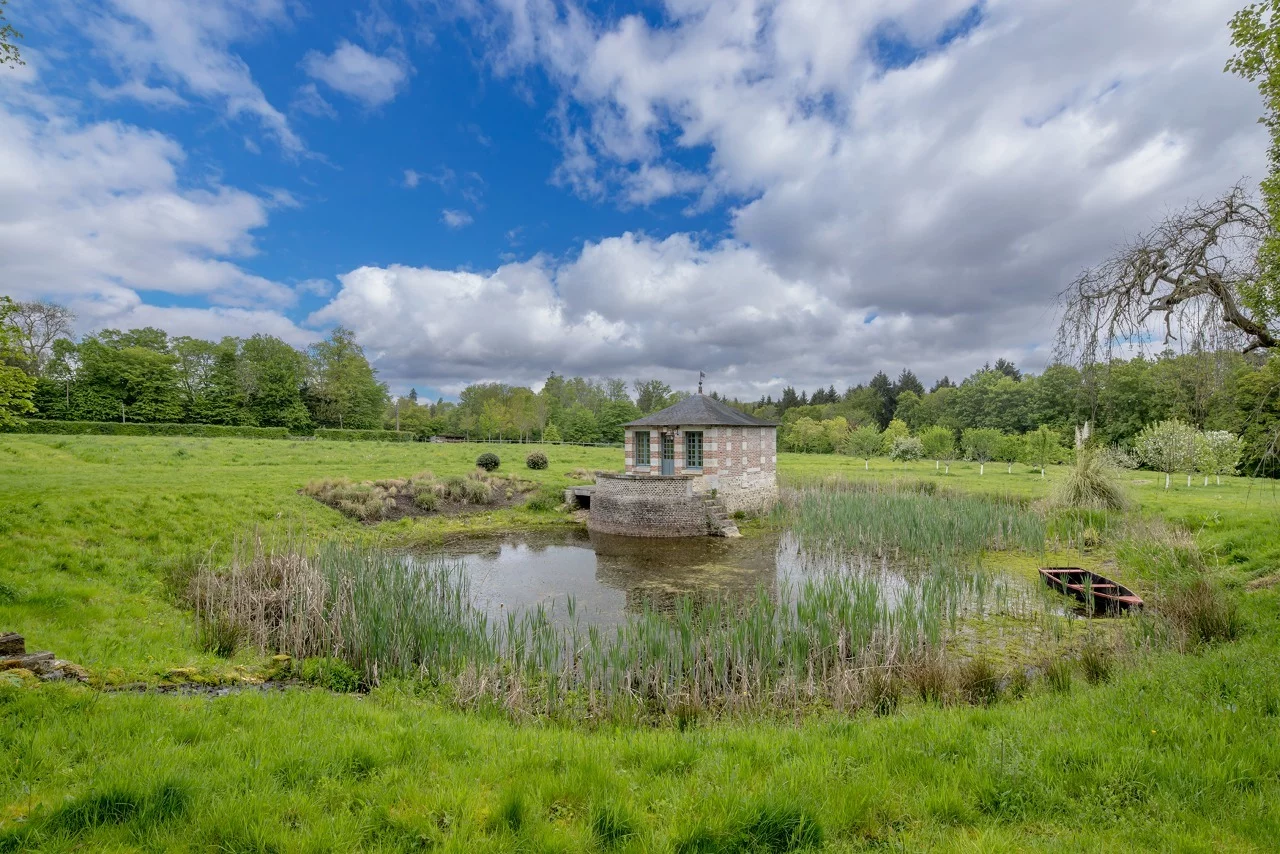 House in Normandie, France, 600 m² - picture 2