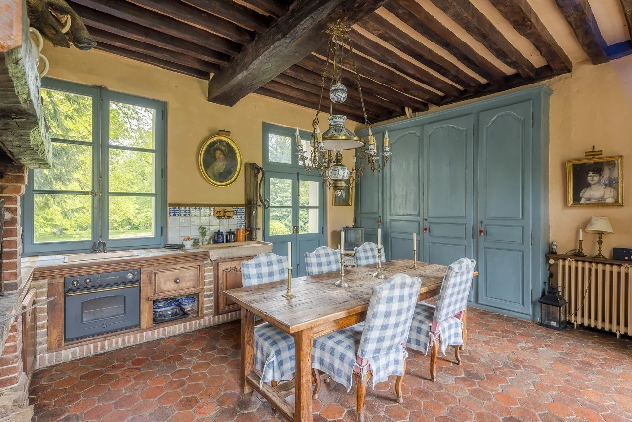 House in Normandie, France, 600 m² - picture 11