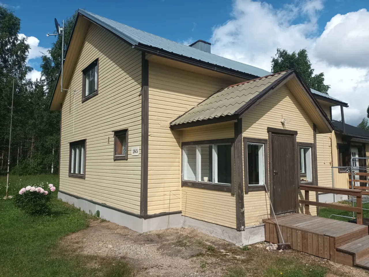 Maison à Kuhmo, Finlande, 135 m² - image 1