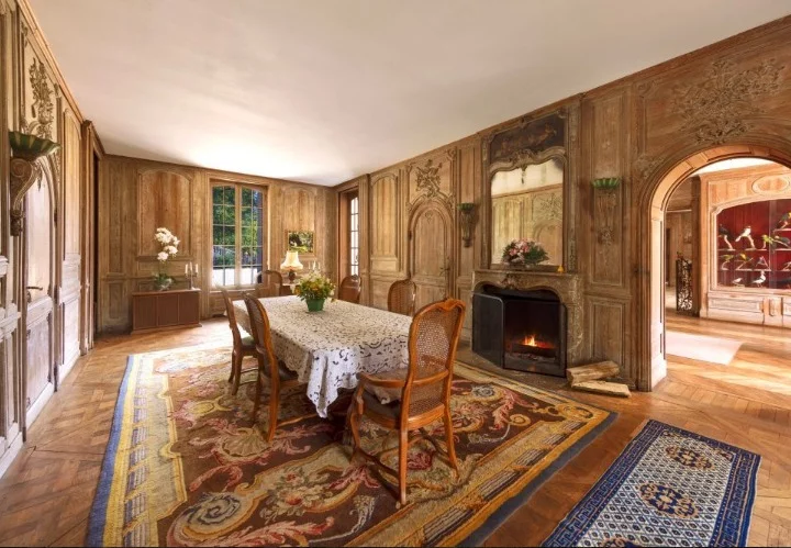 House in Paris, France, 1 000 m² - picture 15