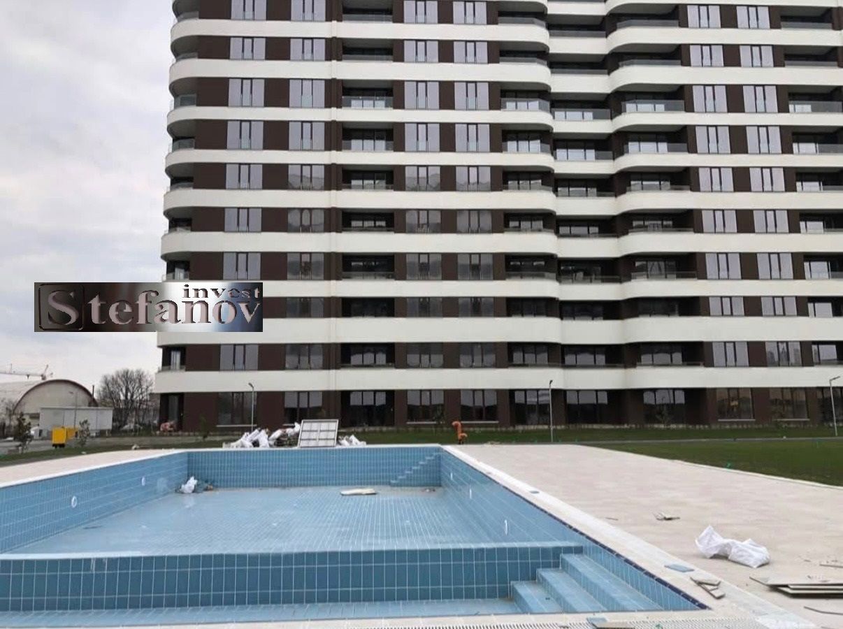 Piso en Varna, Bulgaria, 80 m² - imagen 1