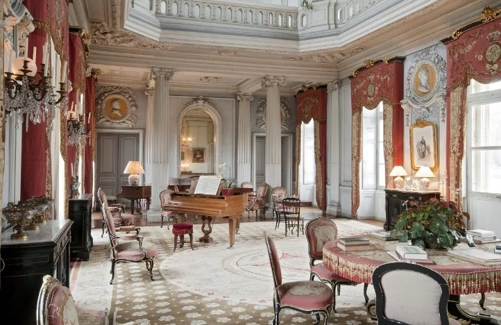 House in Ile-de-France, France, 1 700 m² - picture 4