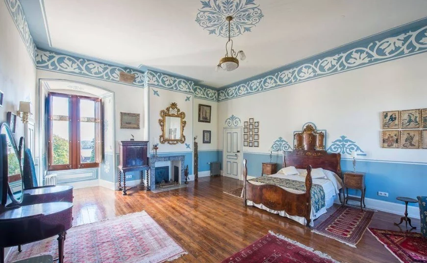 House in Tours, France, 1 400 m² - picture 6