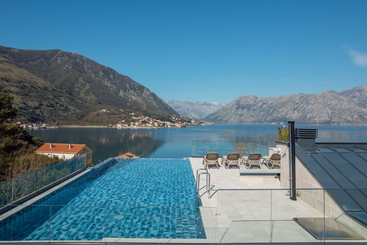 Penthouse in Kotor, Montenegro, 191 m² - Foto 1