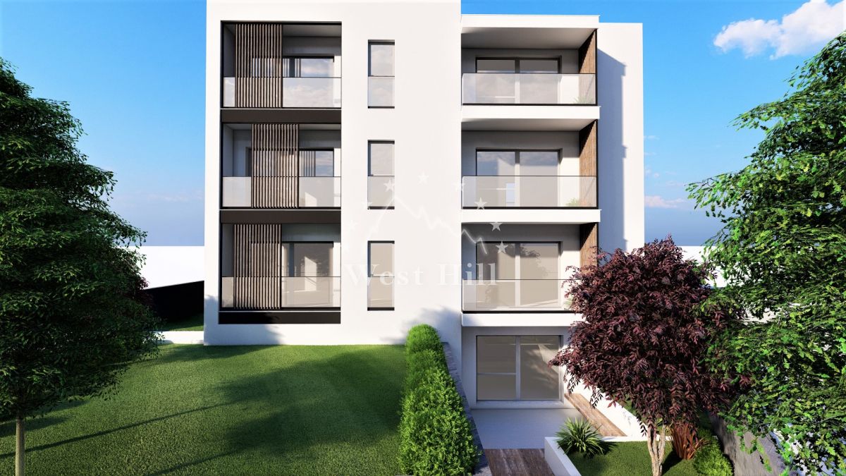 Grundstück in Tivat, Montenegro, 463 m² - Foto 1