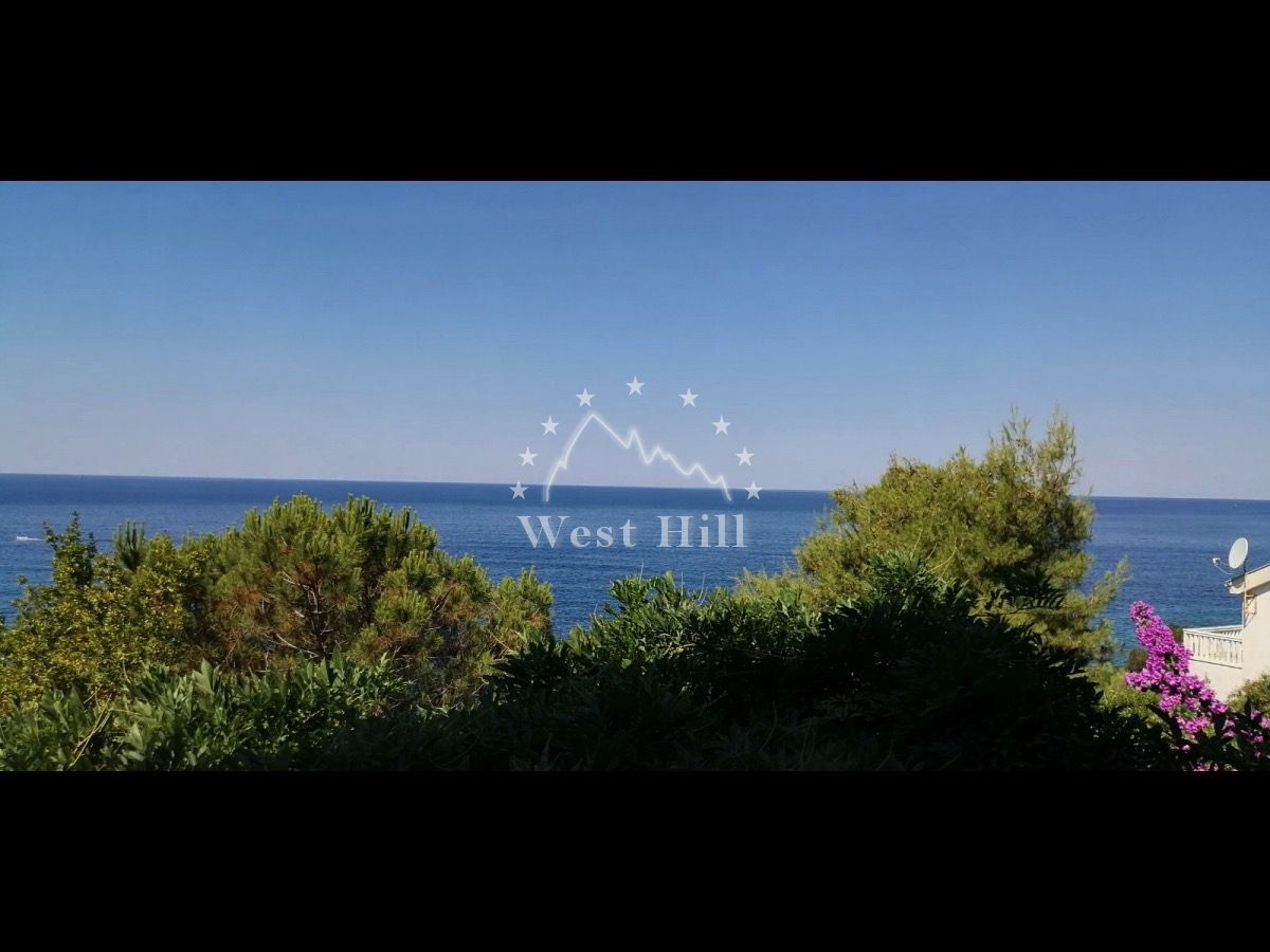 Casa a Dobra Voda, Montenegro, 220 m² - foto 1