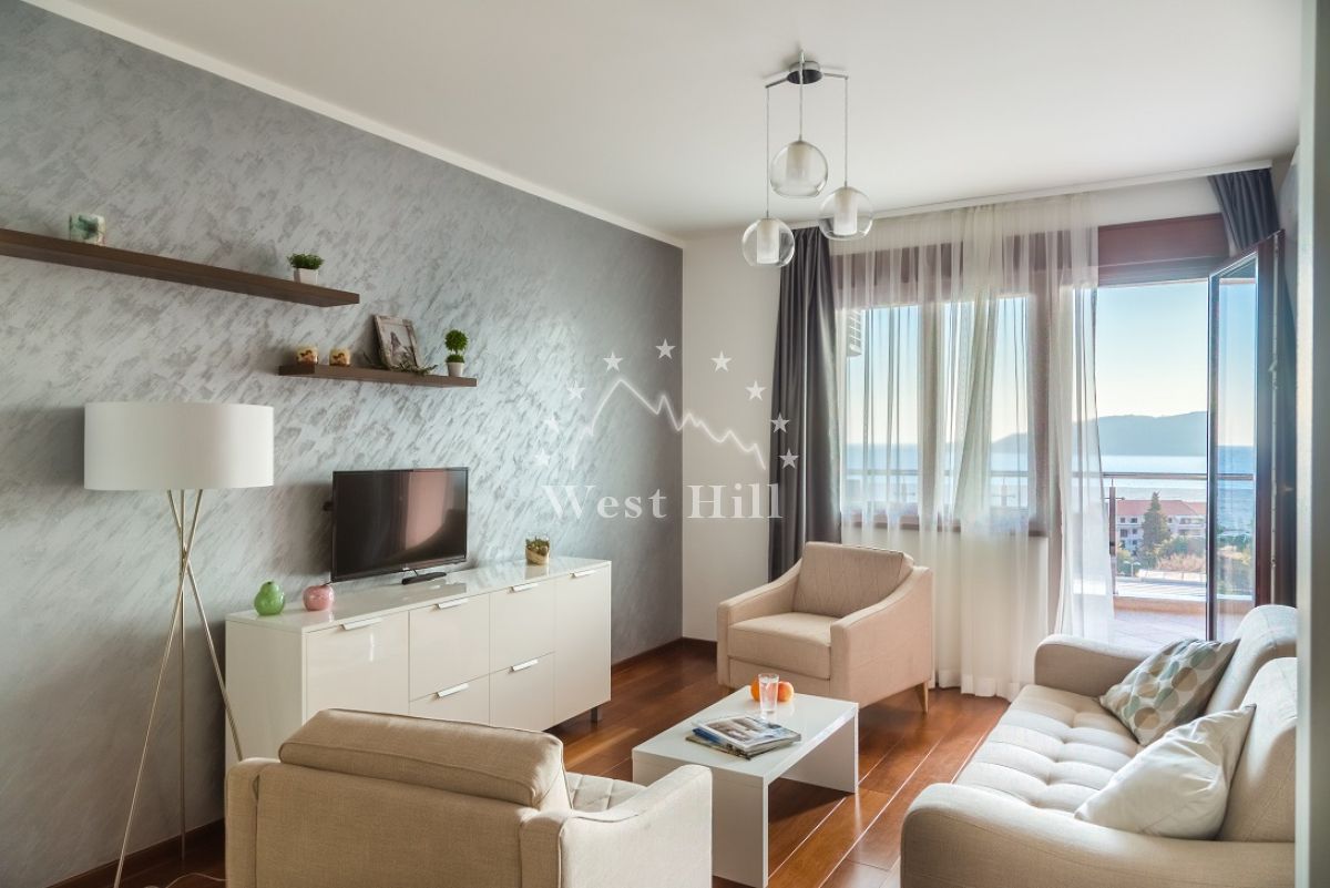 Appartamenti a Becici, Montenegro, 95 m² - foto 1
