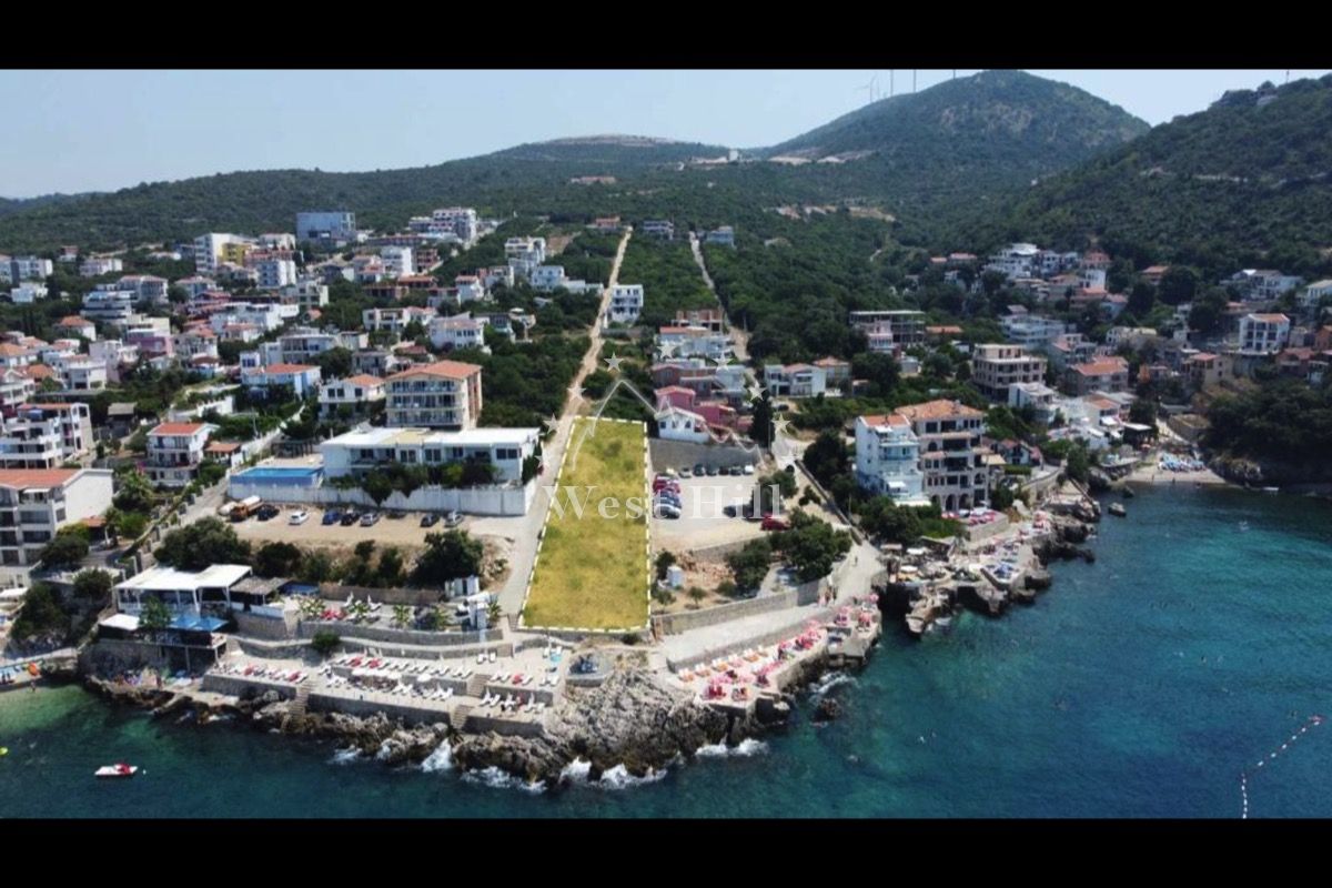 Grundstück Hladna Uvala, Montenegro, 1 377 m² - Foto 1