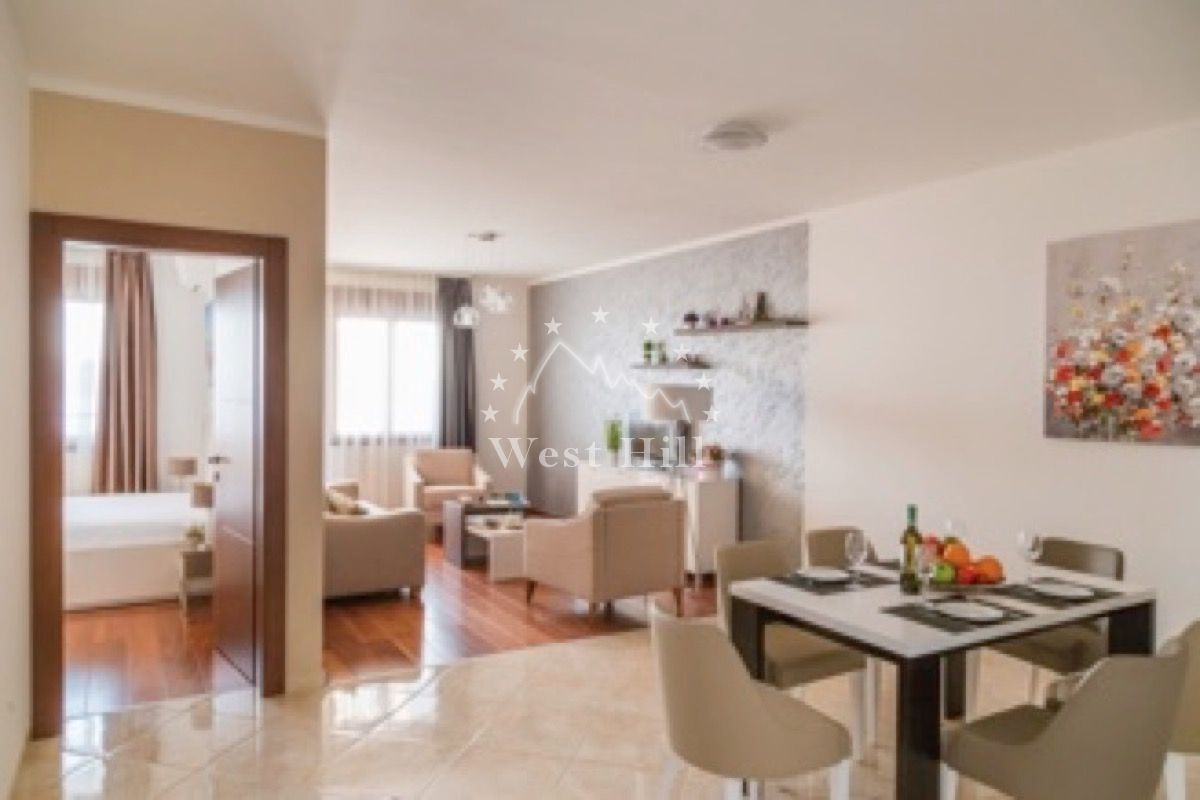 Apartment in Becici, Montenegro, 93 m² - Foto 1