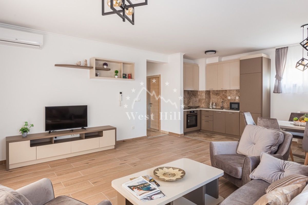 Apartamento en Przno, Montenegro, 87 m² - imagen 1