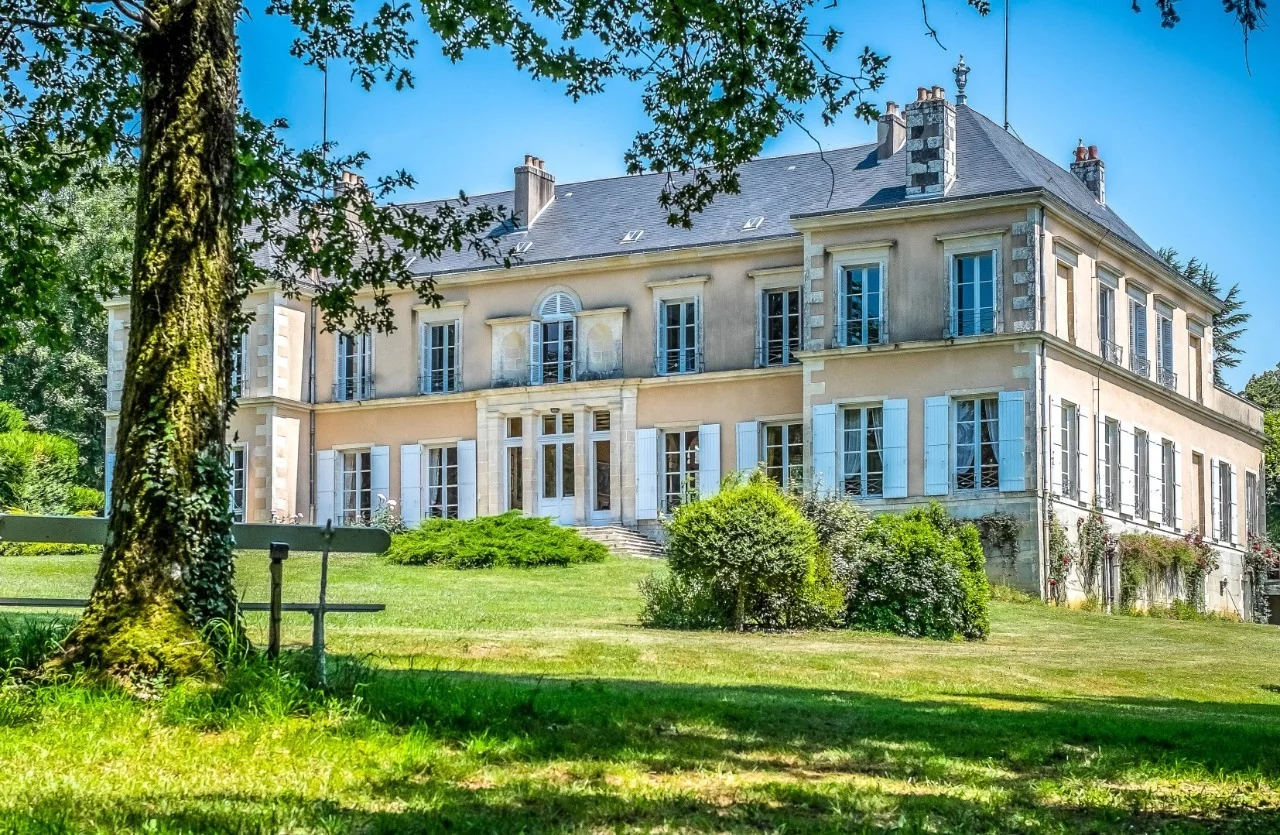 Haus in Val-d'Isere, Frankreich, 700 m² - Foto 1