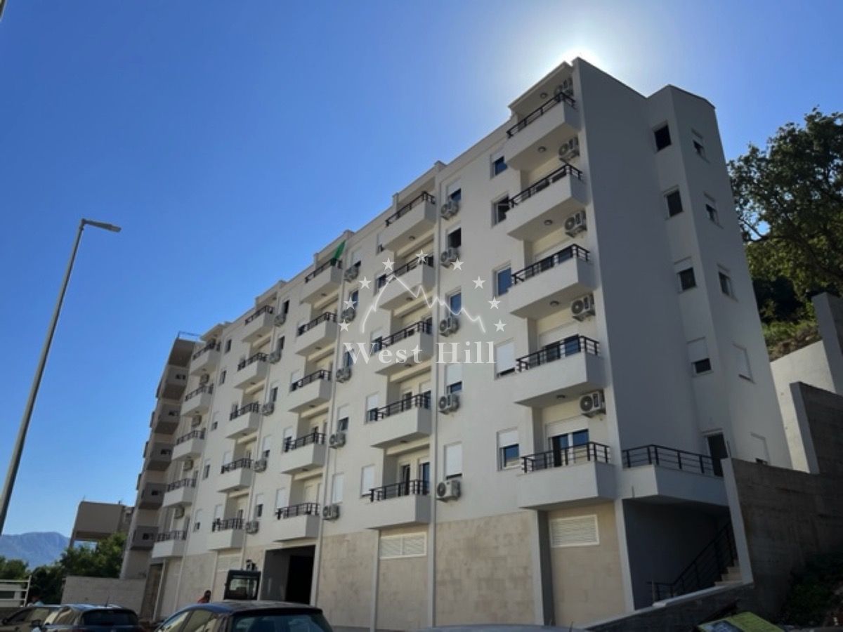Appartement à Budva, Monténégro, 45 m² - image 1