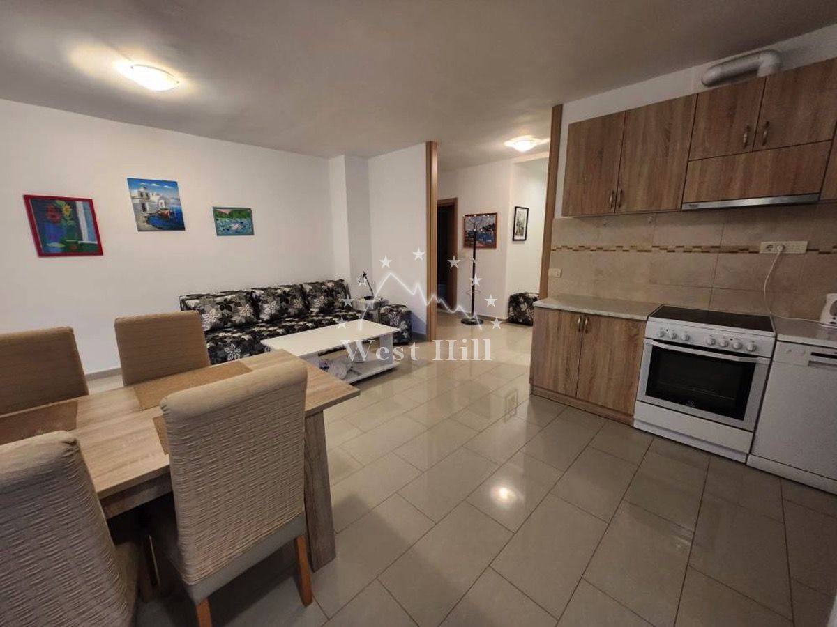 Apartment in Igalo, Montenegro, 75 m² - picture 1