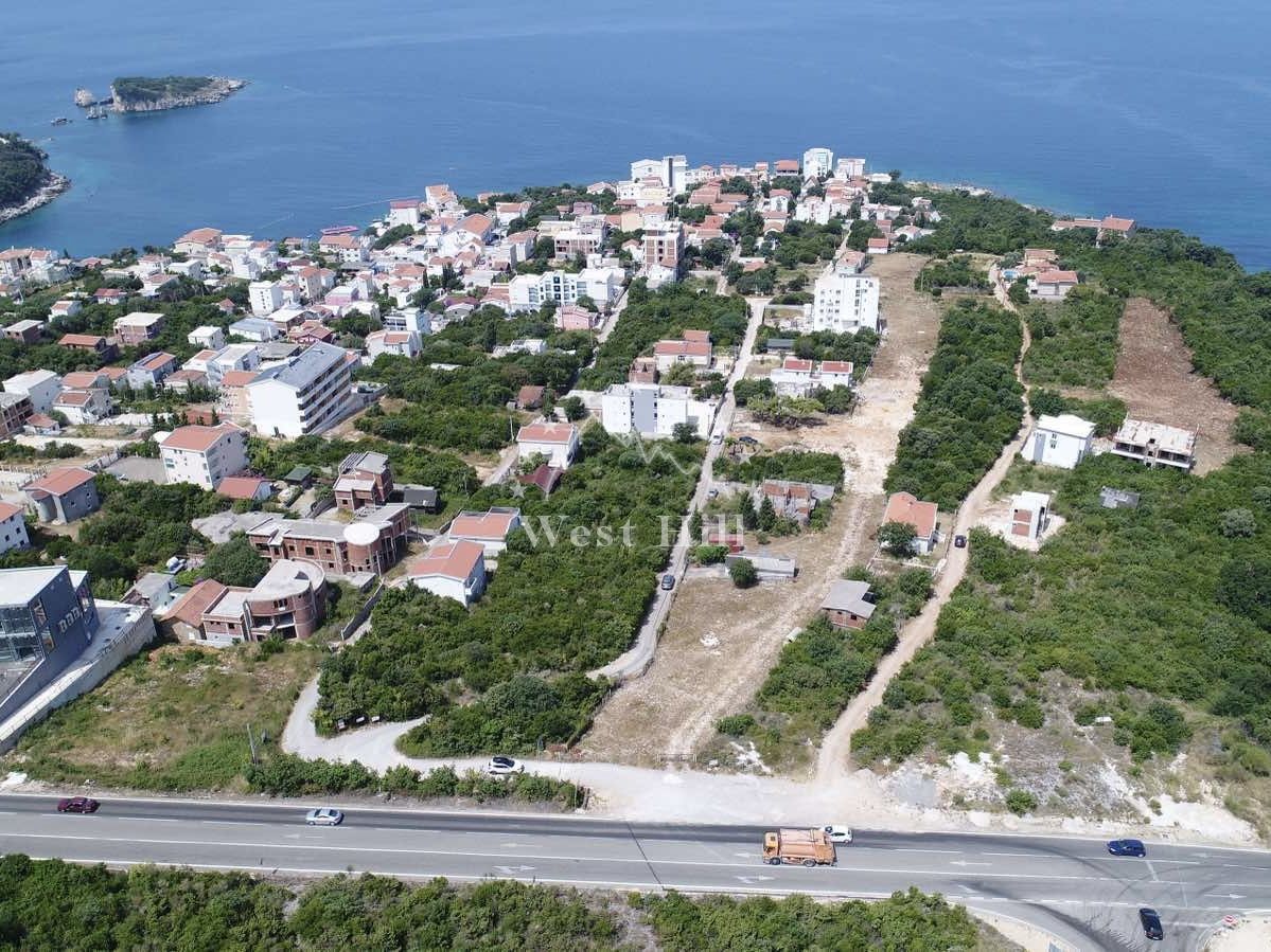 Terreno Hladna Uvala, Montenegro, 2 000 m² - imagen 1