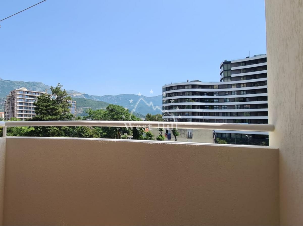 Apartment in Budva, Montenegro, 6 m² - picture 1
