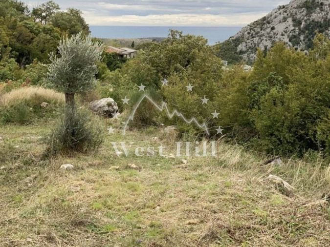 Land in Sutomore, Montenegro, 2 000 m² - picture 1