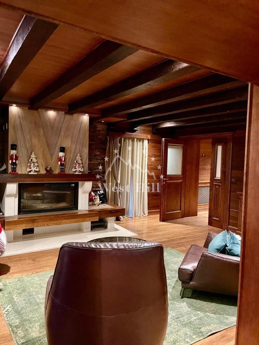 Maison à Zabljak, Monténégro, 600 m² - image 1