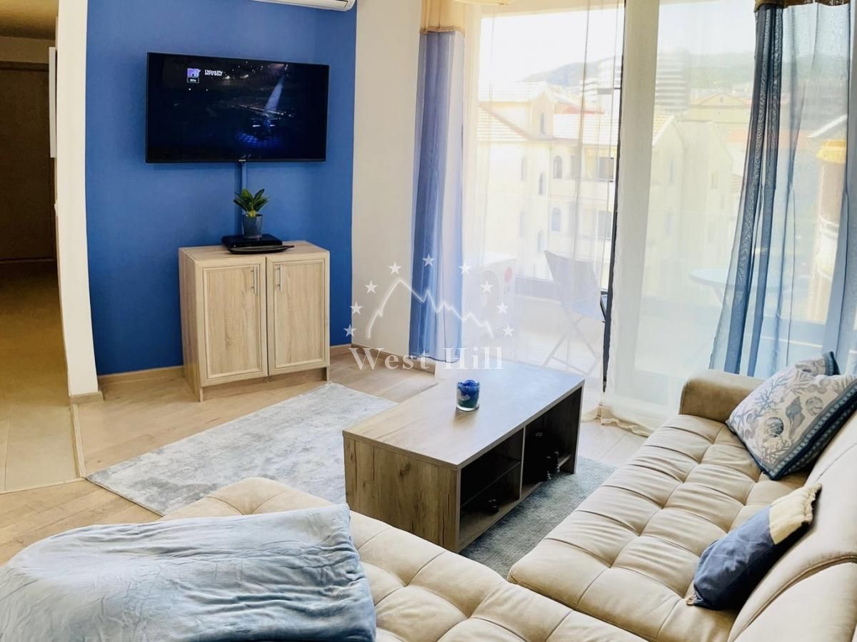 Apartment in Rafailovici, Montenegro, 49 m² - picture 1