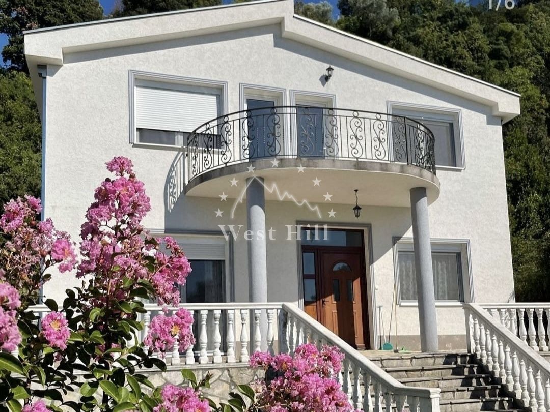 Casa Zaljevo, Montenegro, 222 m² - imagen 1