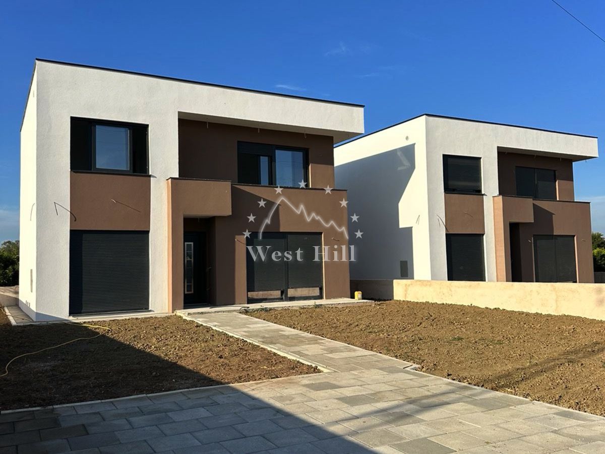 Casa Donji Stoj, Montenegro, 150 m² - imagen 1