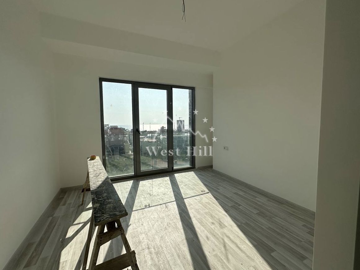 Apartment in Bar, Montenegro, 72 m² - picture 1