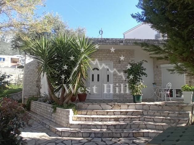 Haus in Susanj, Montenegro, 76 m² - Foto 1