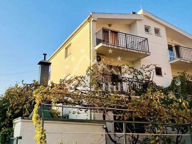 Appartement au Bar, Monténégro, 80 m² - image 1