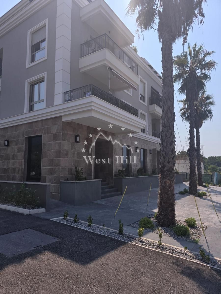 Apartamento en Tivat, Montenegro, 10 m² - imagen 1