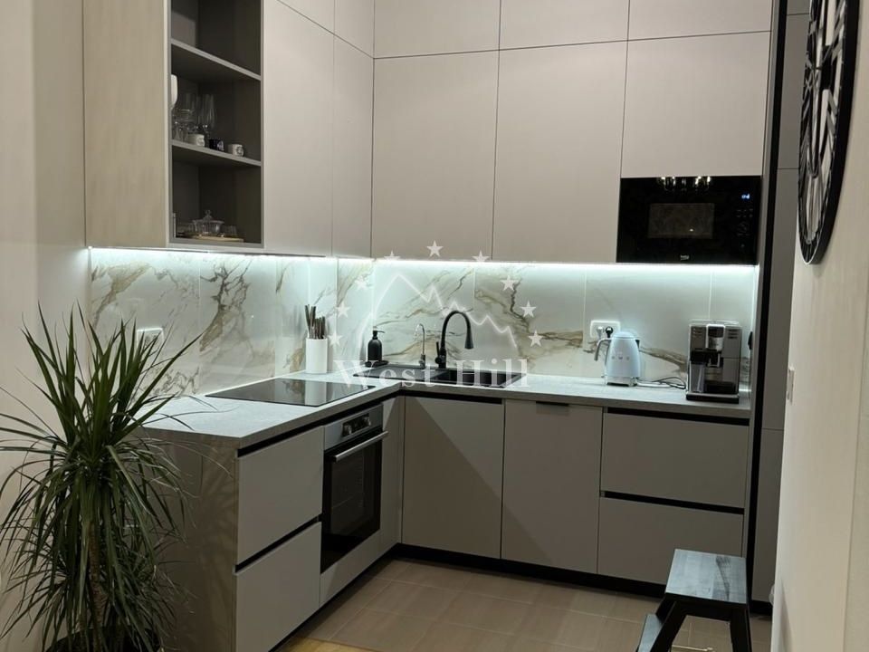 Appartement à Becici, Monténégro, 30 m² - image 1