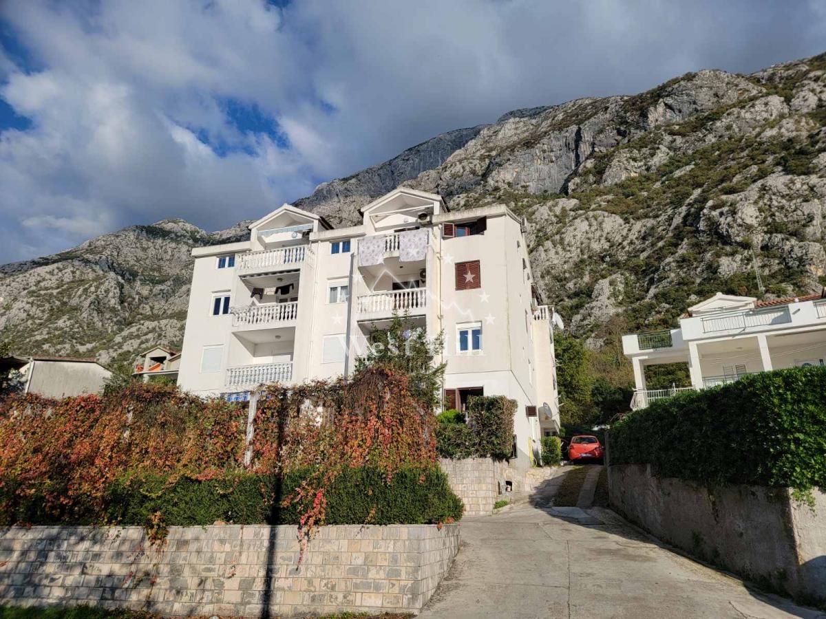 Apartment in Kotor, Montenegro, 10 m² - picture 1