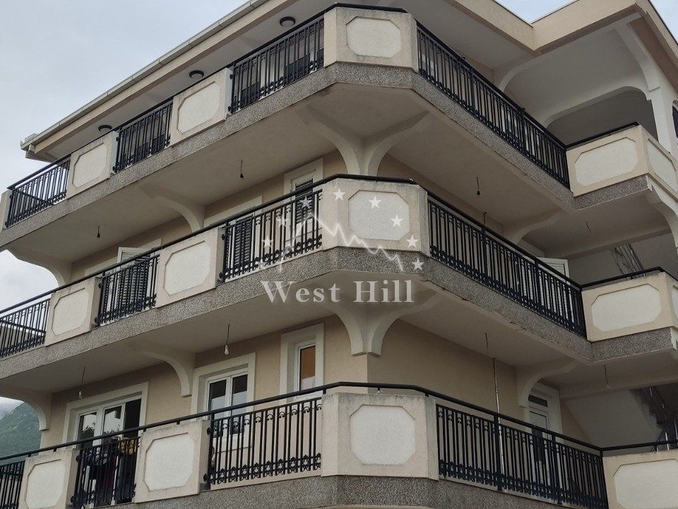 Apartment in Sutomore, Montenegro, 40 m² - picture 1