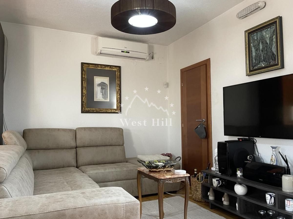 House in Bar, Montenegro, 120 m² - picture 1