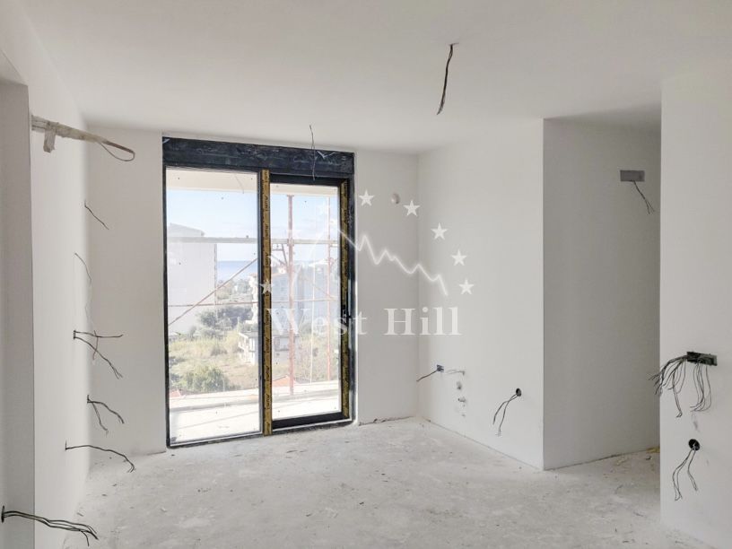Apartment in Bar, Montenegro, 44 m² - picture 1