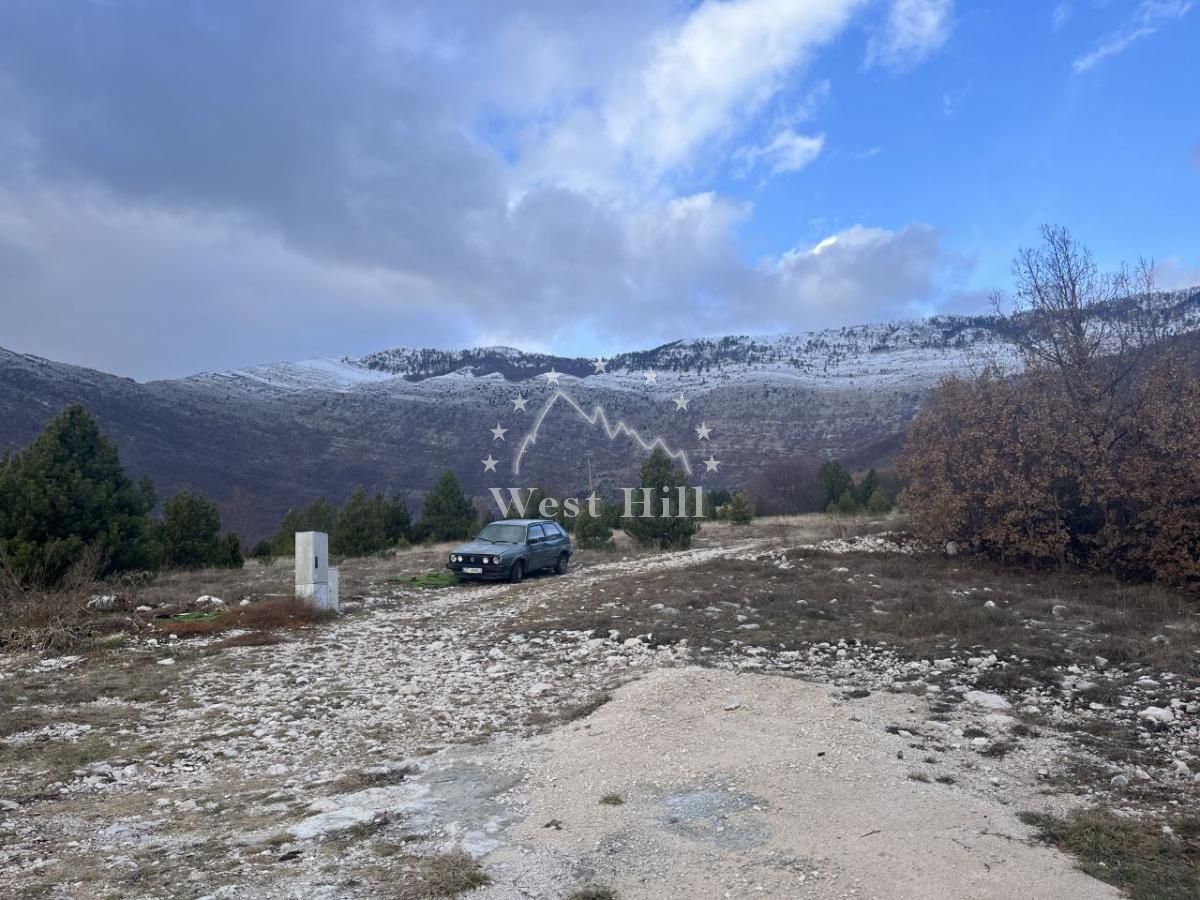 Haus in Herceg-Novi, Montenegro, 45 m² - Foto 1